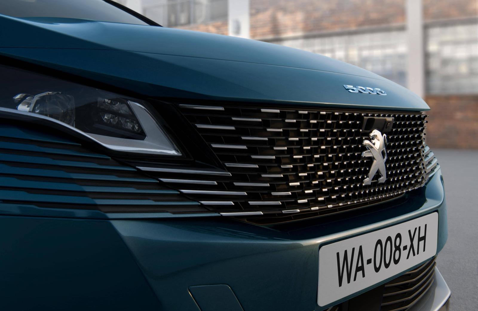 Lưới tản nhiệt Peugeot 5008